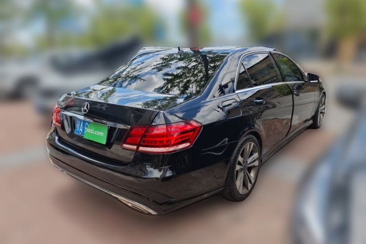 Used Mercedes-Benz E-Class 2014 Restyled E 300 L Sport Edition Rear Right 45 Deg