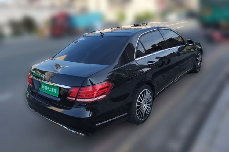 Used Mercedes-Benz E-Class 2014 E 300 L Rear Right 45 Deg