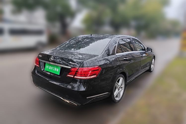 Used Mercedes-Benz E-Class 2014 E 400 L Hybrid Rear Right 45 Deg