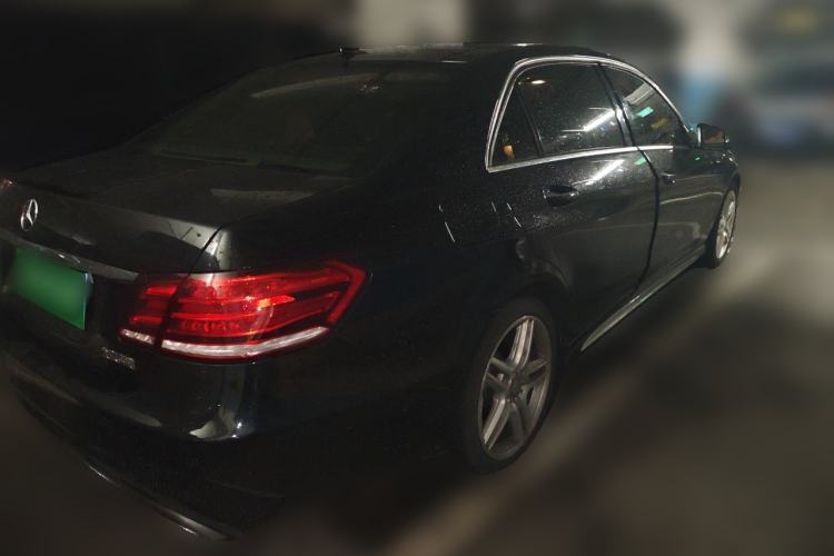 Used Mercedes-Benz E-Class 2014 E 400 L Sport Luxury Edition Rear Right 45 Deg