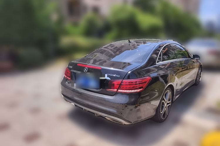 Used Mercedes-Benz E-Class 2014 E 200 Coupe Rear Right 45 Deg