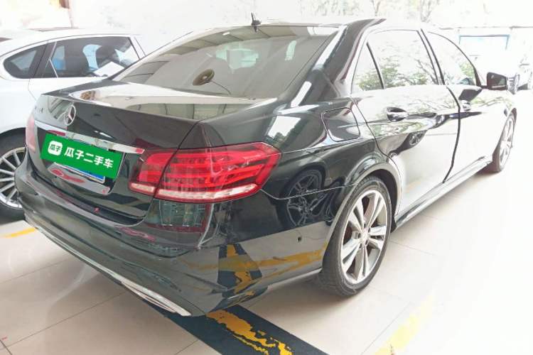 Used Mercedes-Benz E-Class 2014 Restyled E 300 L Sport Edition Rear Right 45 Deg