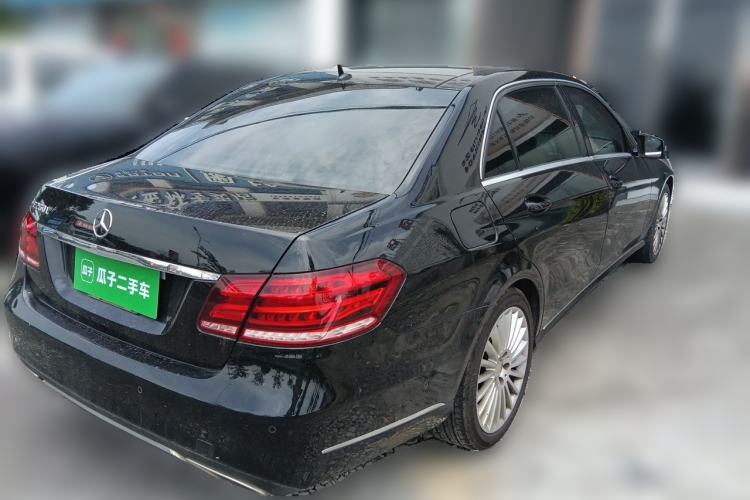 Used Mercedes-Benz E-Class 2014 Facelifted E 260 L Luxury Edition Rear Right 45 Deg