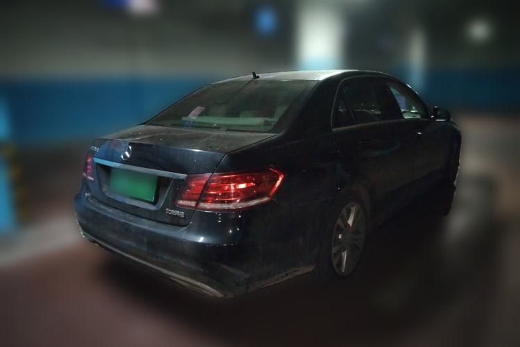 Used Mercedes-Benz E-Class 2014 E 260 L Sport Edition Rear Right 45 Deg