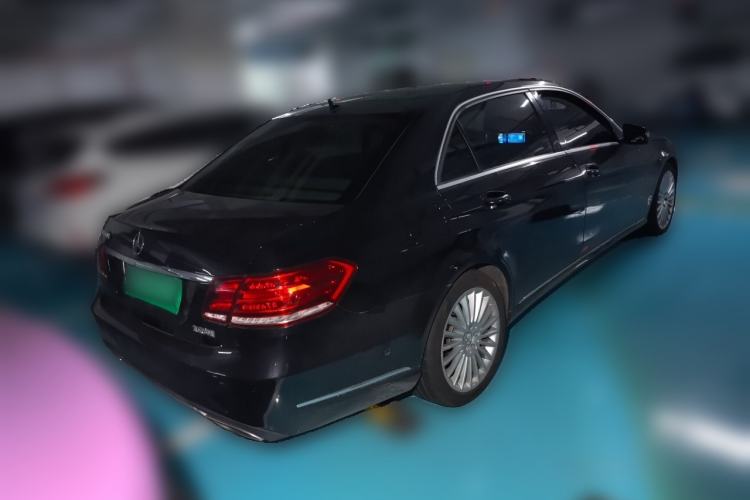 Used Mercedes-Benz E-Class 2014 Facelifted E 260 L Luxury Edition Rear Right 45 Deg