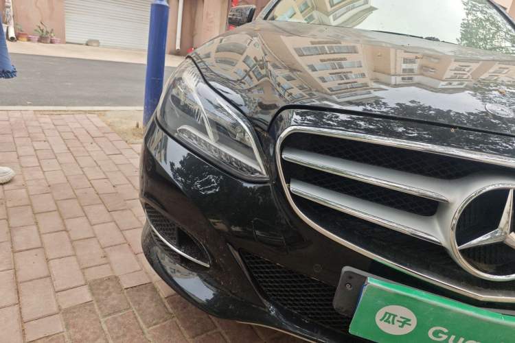 Used Mercedes-Benz E-Class 2014 E 260 L Sport Edition Right Front Headlight