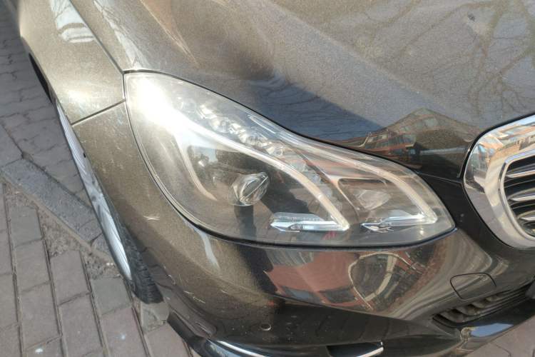 Used Mercedes-Benz E-Class 2014 E 260 L Luxury Model Right Front Headlight