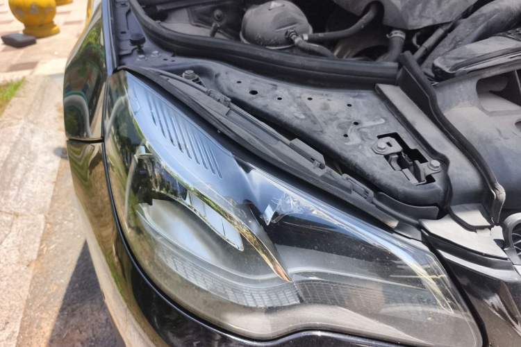 Used Mercedes-Benz E-Class 2014 E 200 Coupe Right Front Headlight