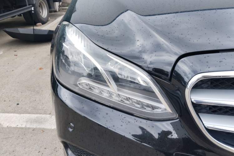Used Mercedes-Benz E-Class 2014 Restyled E 300 L Sport Edition Right Front Headlight