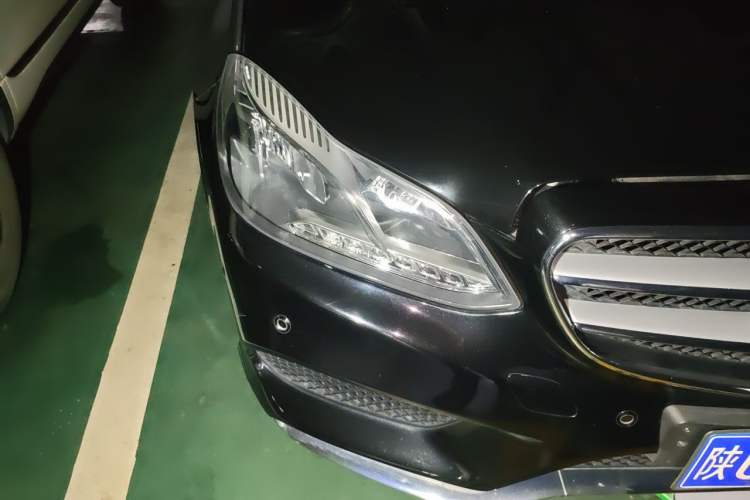 Used Mercedes-Benz E-Class 2014 Restyled E 260 L Sport Edition Right Front Headlight