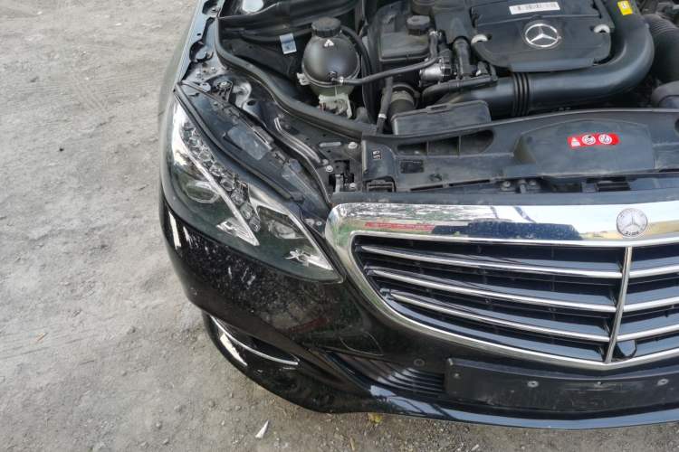 Used Mercedes-Benz E-Class 2014 E 260 L Luxury Model Right Front Headlight