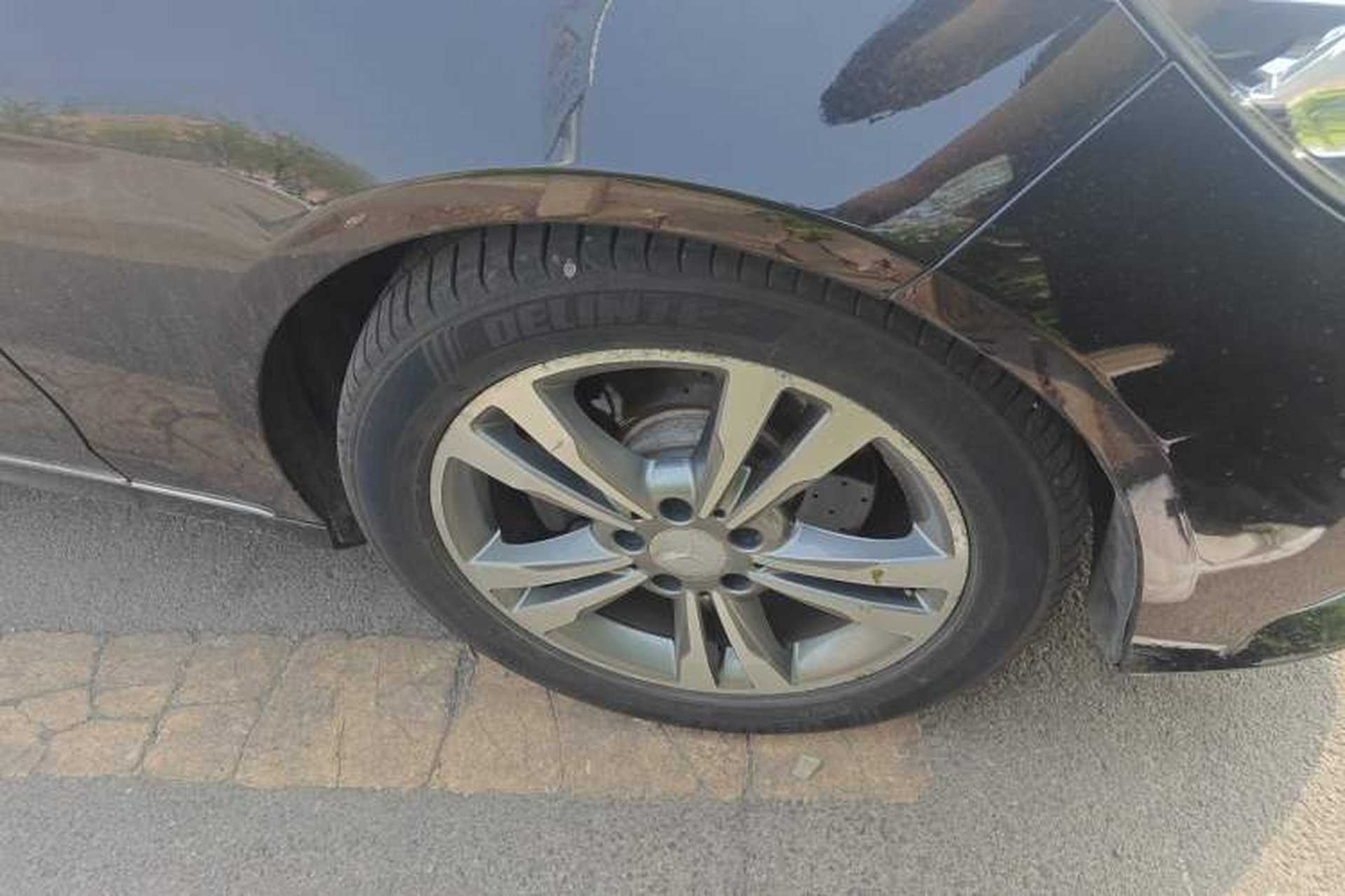 Used Mercedes-Benz E-Class 2014 E 260 L Sport Edition Right Front Wheel Hub