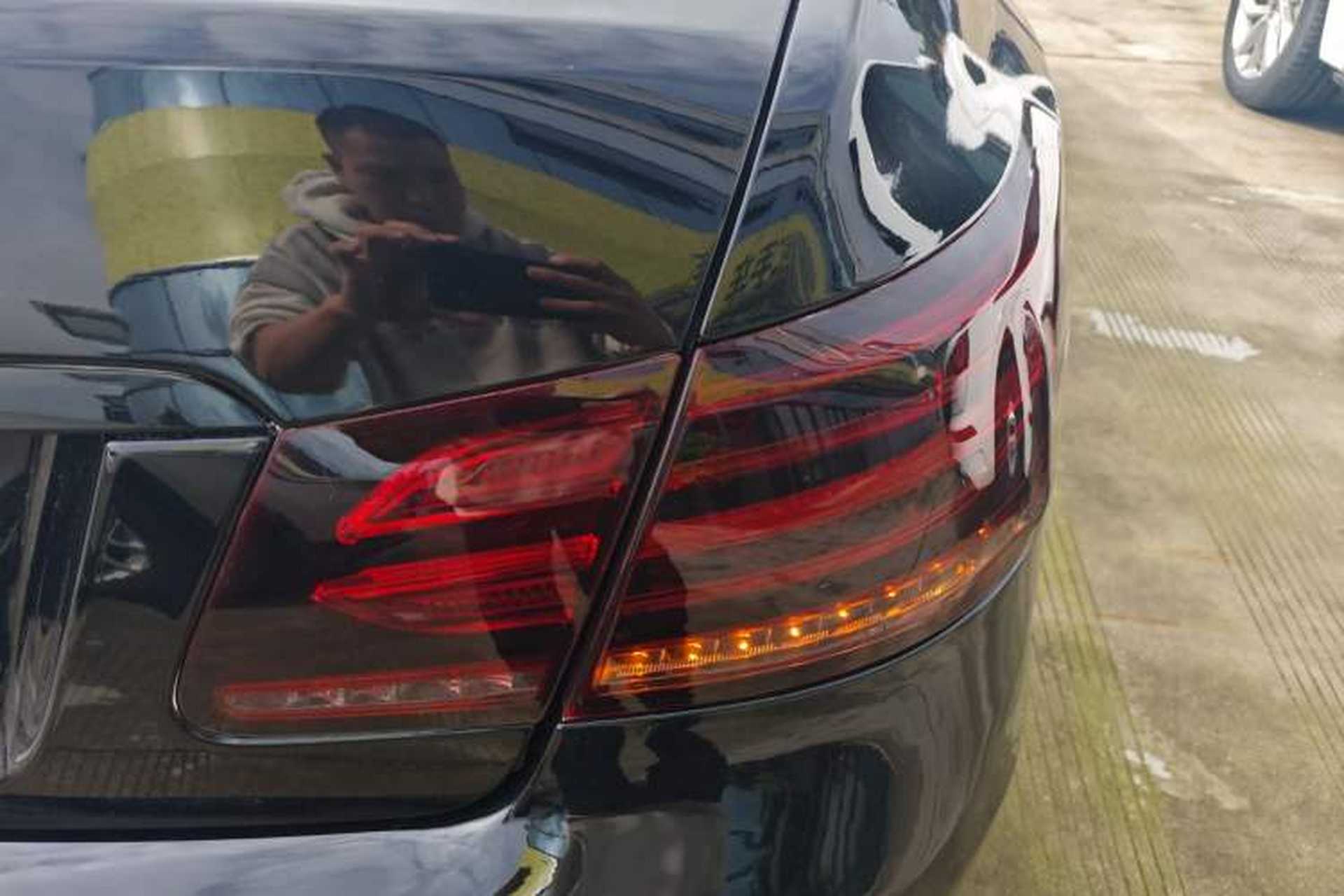 Used Mercedes-Benz E-Class 2014 E 200 Coupe Right Rear Taillight
