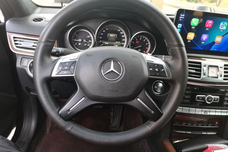 Used Mercedes-Benz E-Class 2014 E 300 L Steering Wheel