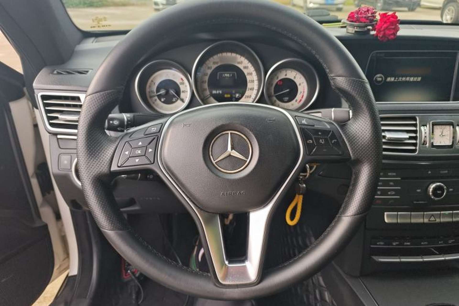 Used Mercedes-Benz E-Class 2014 E 200 Coupe Steering Wheel
