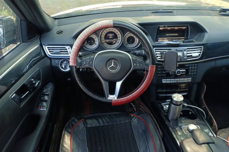 Used Mercedes-Benz E-Class 2014 E 260 L Sport Edition Steering Wheel