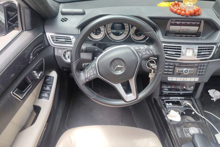 Used Mercedes-Benz E-Class 2014 E 300 L Sport Edition Steering Wheel