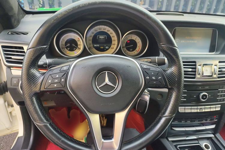Used Mercedes-Benz E-Class 2014 E 200 Coupe Steering Wheel