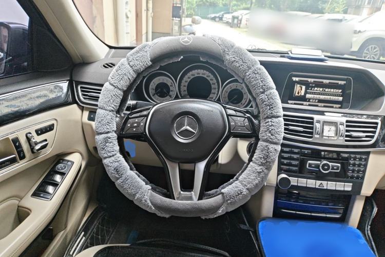 Used Mercedes-Benz E-Class 2014 E 260 L Steering Wheel