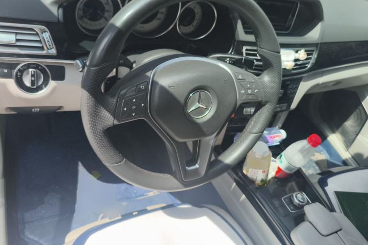 Used Mercedes-Benz E-Class 2014 E 260 L Sport Edition Steering Wheel