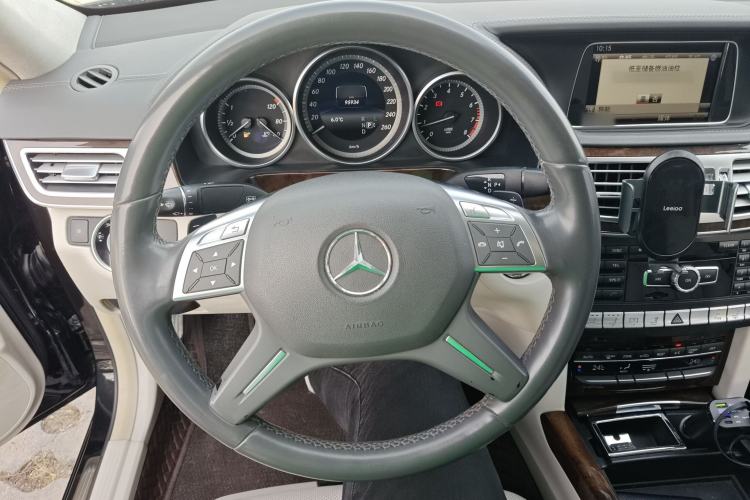 Used Mercedes-Benz E-Class 2014 E 300 L Steering Wheel