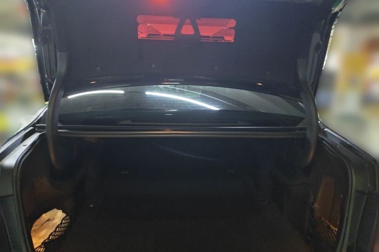 Used Mercedes-Benz E-Class 2014 E 260 L Luxury Model Trunk