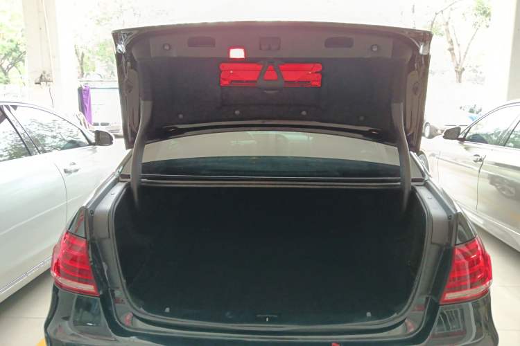 Used Mercedes-Benz E-Class 2014 Restyled E 300 L Sport Edition Trunk