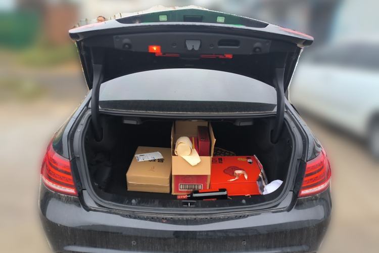 Used Mercedes-Benz E-Class 2014 E 260 Coupe Trunk