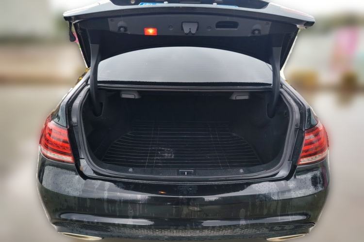 Used Mercedes-Benz E-Class 2014 E 260 Coupe Trunk