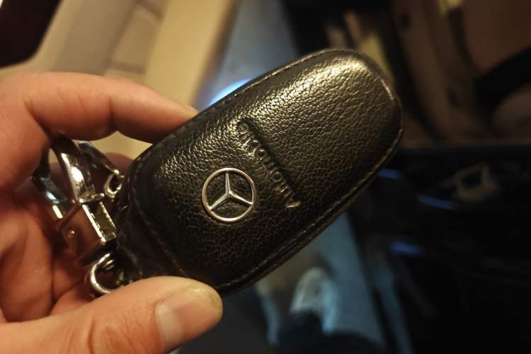 Used Mercedes-Benz E-Class 2014 E 400 L Hybrid Vehicle Key