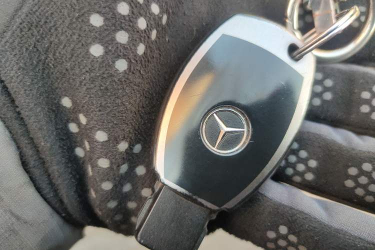 Used Mercedes-Benz E-Class 2014 E 260 L Luxury Model Vehicle Key