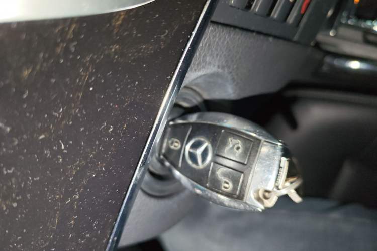 Used Mercedes-Benz E-Class 2014 Restyled E 260 L Sport Edition Vehicle Key