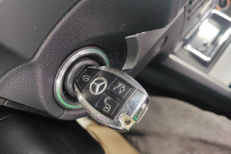 Used Mercedes-Benz E-Class 2014 E 200 Coupe Vehicle Key