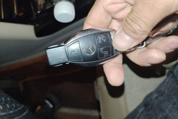 Used Mercedes-Benz E-Class 2014 E 260 L Sport Edition Vehicle Key