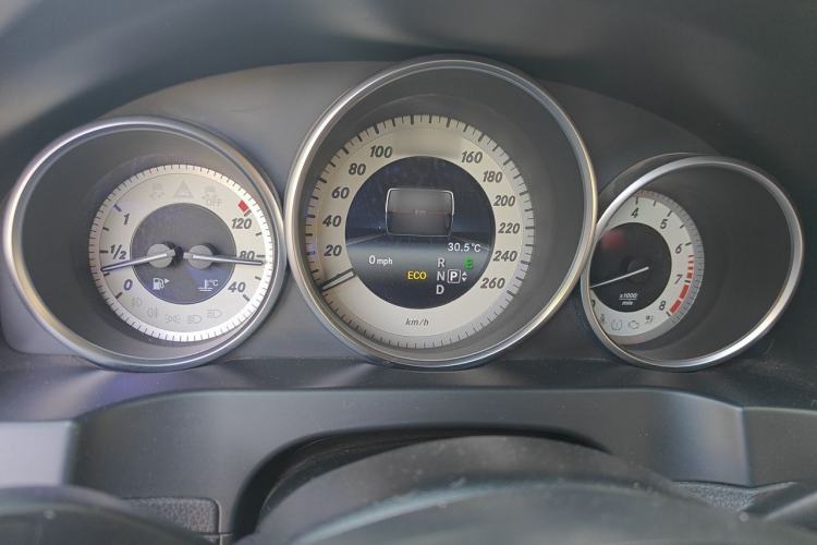 Used Mercedes-Benz E-Class 2014 E 200 Coupe Instrument Cluster
