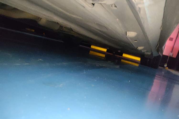Used Mercedes-Benz E-Class 2014 E 260 Convertible Coupe Left Side Sill