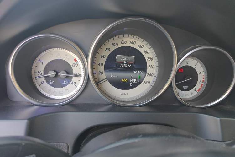 Used Mercedes-Benz E-Class 2014 E 200 Coupe Odometer Close Up