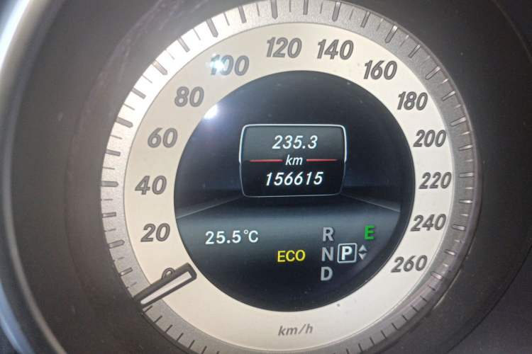 Used Mercedes-Benz E-Class 2014 E 200 Coupe Odometer Close Up