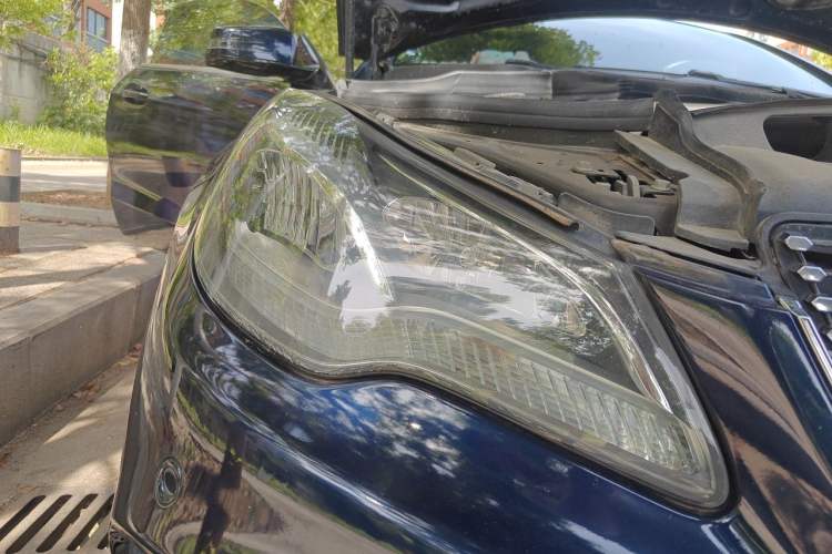 Used Mercedes-Benz E-Class 2014 E 200 Coupe Right Front Headlight