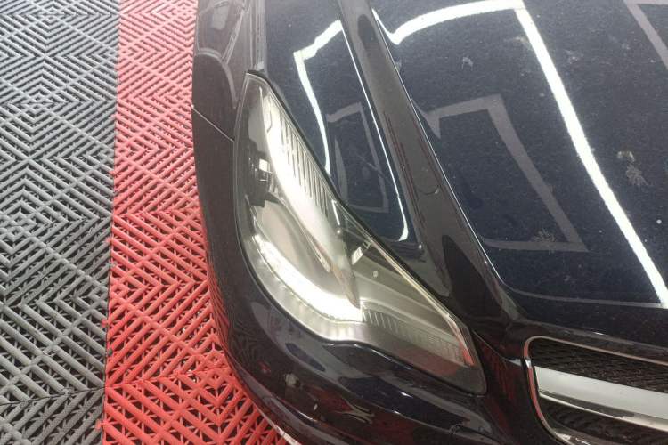 Used Mercedes-Benz E-Class 2014 E 200 Coupe Right Front Headlight