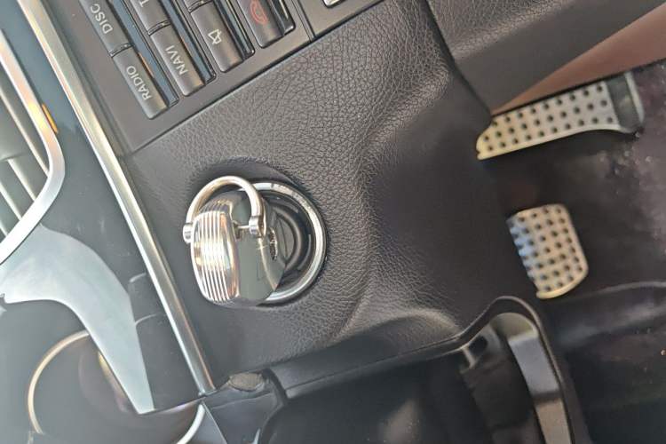 Used Mercedes-Benz E-Class 2014 E 300 L Sport Luxury Edition Vehicle Key