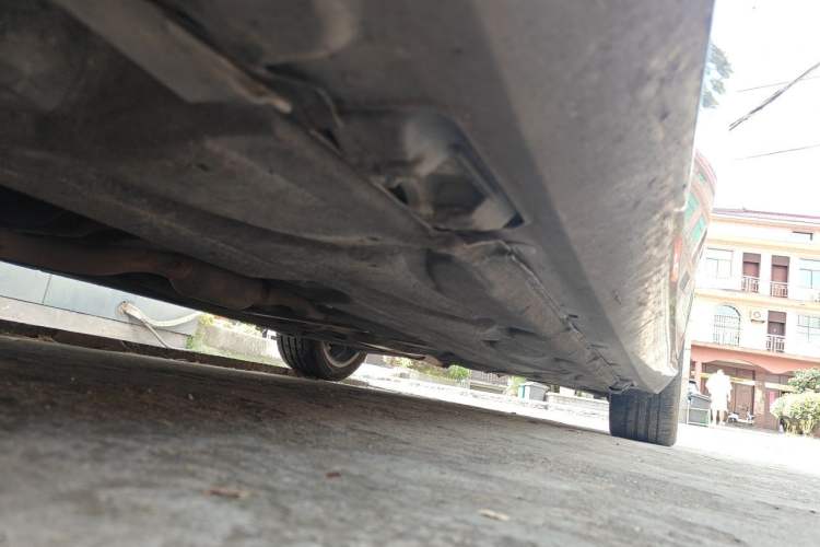 Used Mercedes-Benz E-Class 2014 E 260 L Sport Luxury Model Chassis Front Left