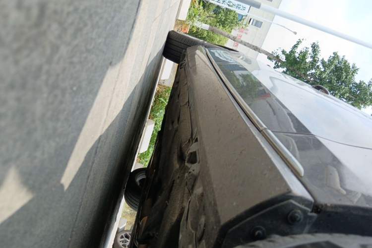 Used Mercedes-Benz E-Class 2014 E 400 L Hybrid Chassis Front Right