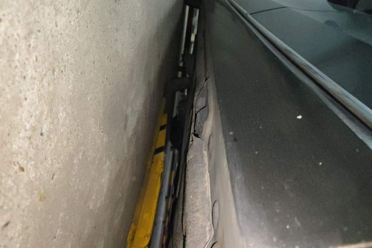 Used Mercedes-Benz E-Class 2014 E 260 L Sport Edition Chassis Rear Left