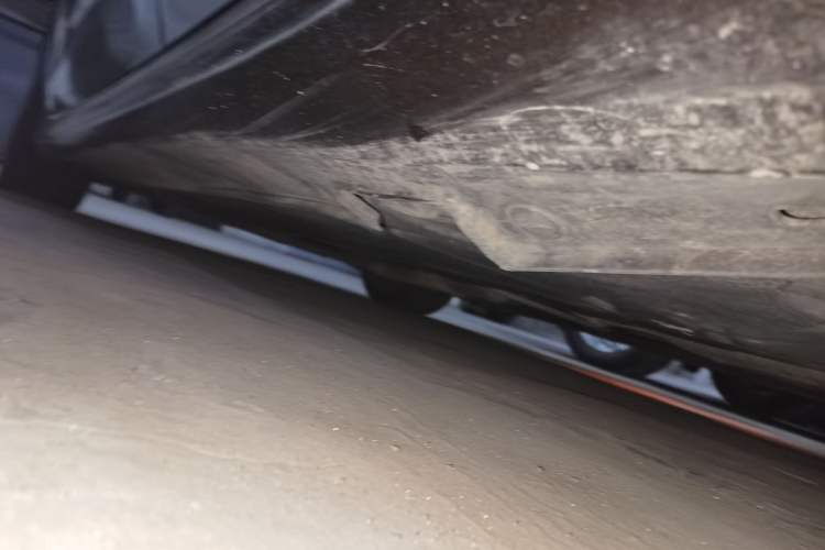 Used Mercedes-Benz E-Class 2014 E 260 L Sport Luxury Model Chassis Rear Left