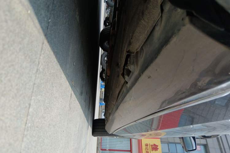 Used Mercedes-Benz E-Class 2014 E 400 L Hybrid Chassis Rear Right