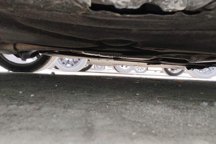 Used Mercedes-Benz E-Class 2014 Restyled E 260 L Sport Edition Chassis Rear Right