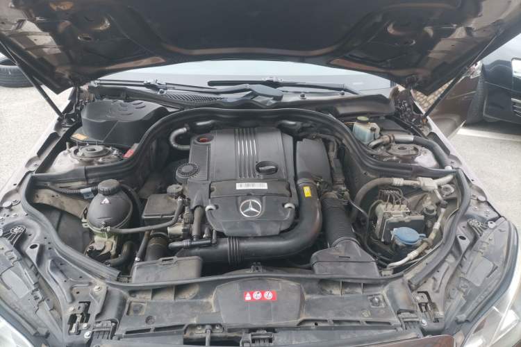 Used Mercedes-Benz E-Class 2014 Restyled E 260 L Sport Edition Engine Bay