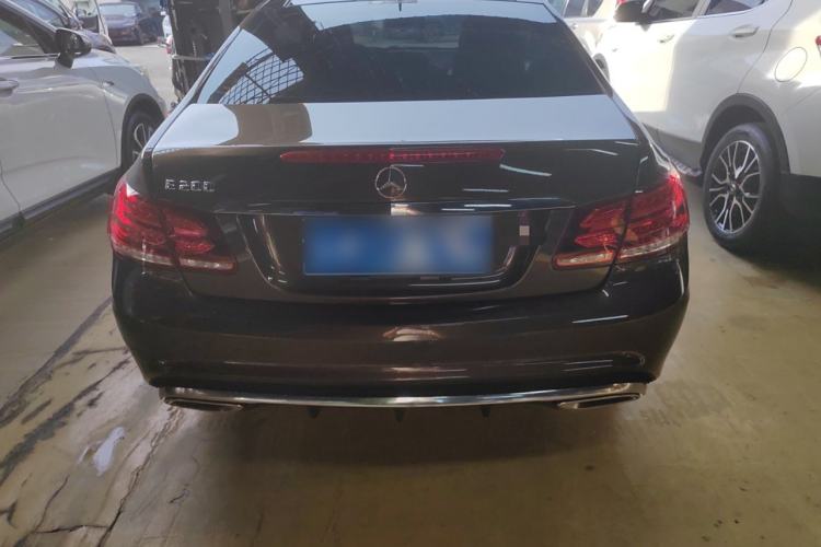 Used Mercedes-Benz E-Class 2014 E 200 Coupe Exterior 4