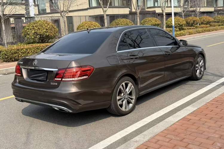 Used Mercedes-Benz E-Class 2014 Restyled E 260 L Sport Edition Exterior 4